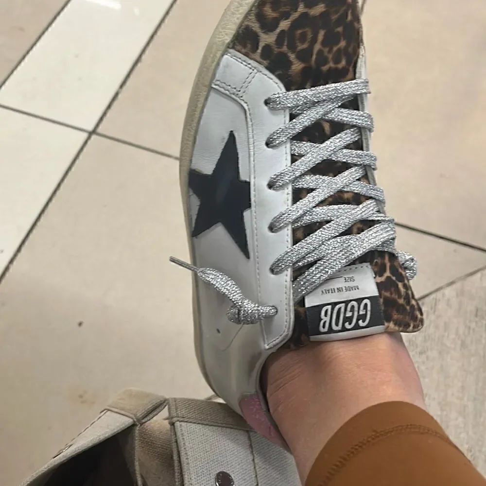 Golden Goose deluxe brand cheetah sneakers sz 39 EUC - silver laces